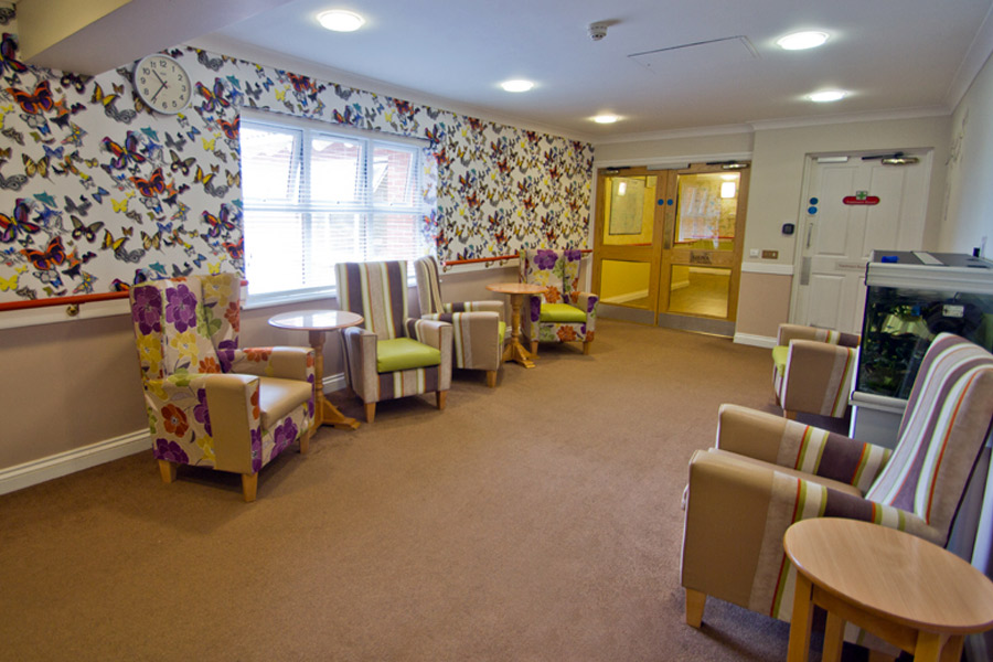 lounge area at Aspen Court