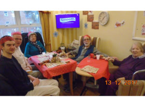 Aspen Court Resident with loved ones